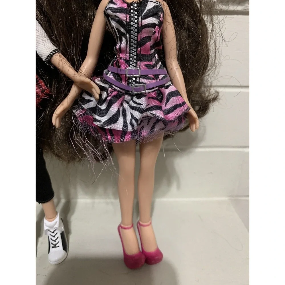 Bratz Twins Roxxi & Phoebe 10th‎ Anniversary Original Outfis